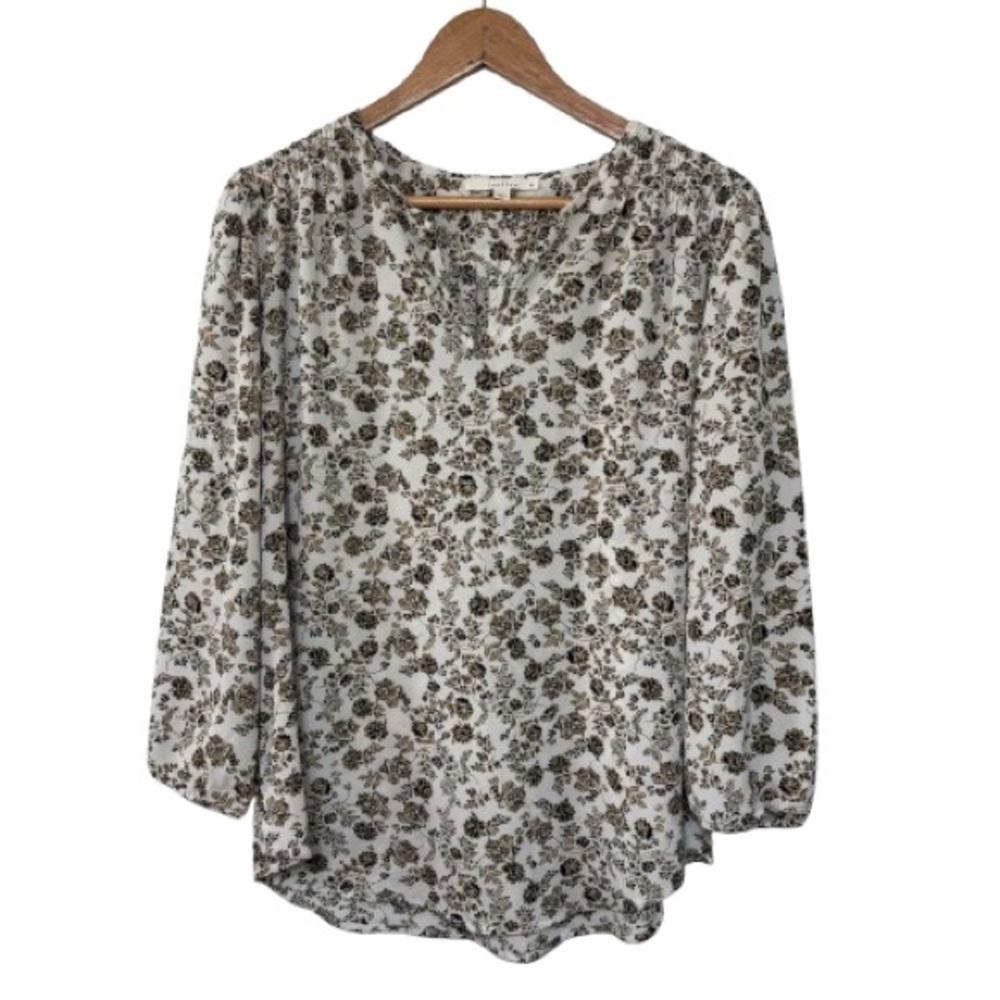 Fun2Fun Floral Print Blouse Size M